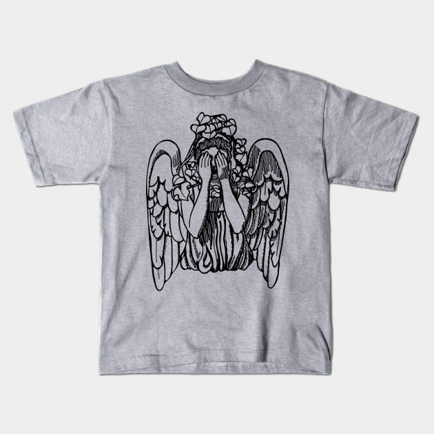 Weeping angel Kids T-Shirt by senkova